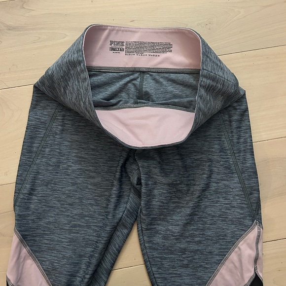 PINK VICTORIA'S SECRET ULTIMATE Capris Medium - Picture 7 of 9
